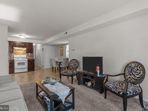 600 Hazell Lane, Philadelphia PA 19116