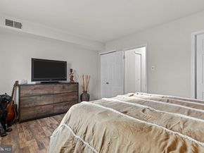 600 Hazell Lane, Philadelphia PA 19116