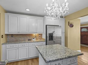 6816 Arlington Boulevard, Falls Church VA 22042