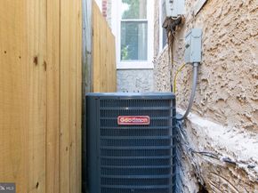 6526 Chew Avenue, Philadelphia PA 19119