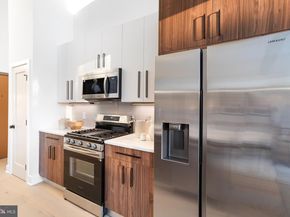 845 19TH Street NE PH 10, Washington DC 20002