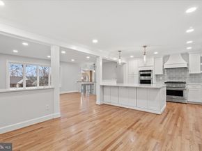 624 Pulman Place, Alexandria VA 22305