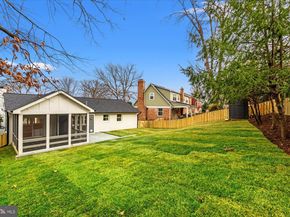 624 Pulman Place, Alexandria VA 22305