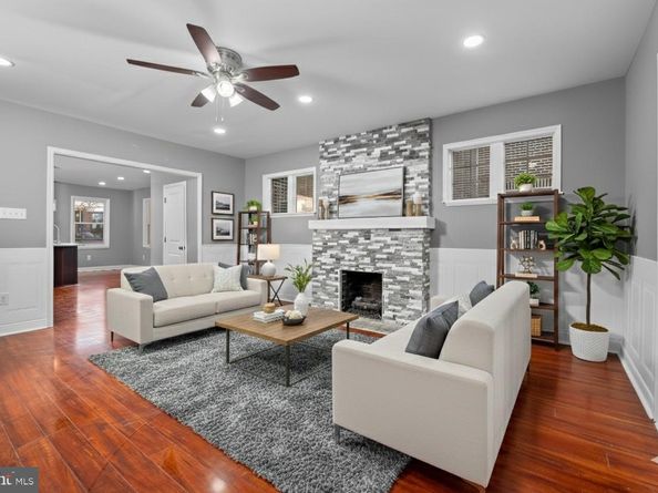 558 E Locust Avenue, Philadelphia PA 19144