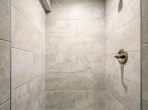 60 Caledonia Drive, Warminster PA 18974