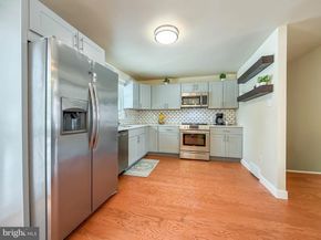 60 Caledonia Drive, Warminster PA 18974