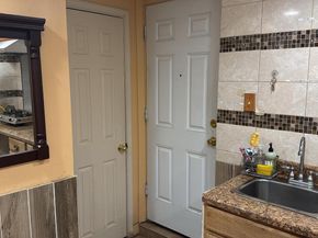 803 Lawler Street, Philadelphia PA 19116