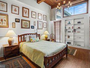 301 Race Street 101, Philadelphia PA 19106