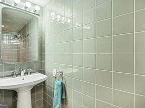 301 Race Street 101, Philadelphia PA 19106