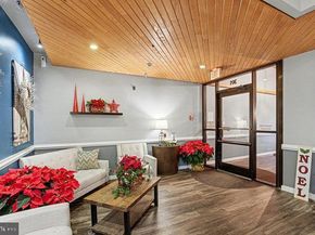 301 Race Street 101, Philadelphia PA 19106