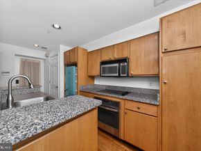 2801 Connecticut Avenue NW 15, Washington DC 20008
