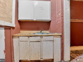 4250 N Darien Street, Philadelphia PA 19140