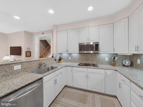 1723 22nd Court N, Arlington VA 22209