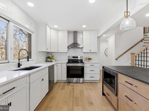 719 E Timber Branch Parkway, Alexandria VA 22302