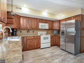 3933 Wrexham Court, Bensalem PA 19020