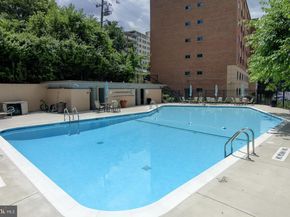 1300 S Arlington Ridge Road 204, Arlington VA 22202