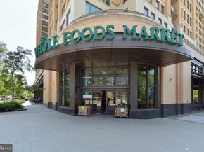 1300 S Arlington Ridge Road 204, Arlington VA 22202