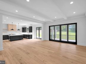 930 Fairway Drive NE, Vienna VA 22180