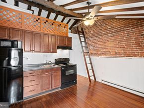 320 S Juniper Street, Philadelphia PA 19107