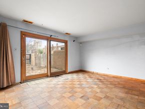 1004 Colonial Avenue, Alexandria VA 22314