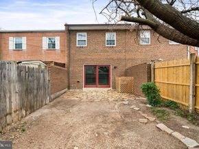 1004 Colonial Avenue, Alexandria VA 22314