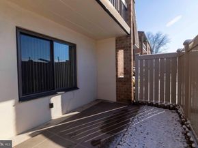 64003 Delaire Landing Road 3, Philadelphia PA 19114