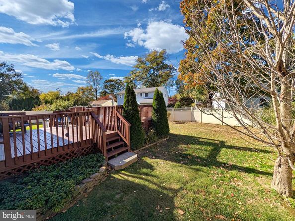 9 Maple Lane, Doylestown PA 18901