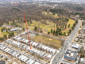 629 Jamestown Street, Philadelphia PA 19128