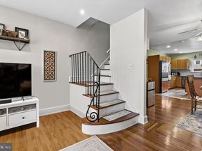 629 Jamestown Street, Philadelphia PA 19128