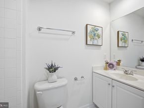8894 Ashgrove House Lane, Vienna VA 22182