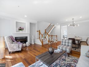 8894 Ashgrove House Lane, Vienna VA 22182