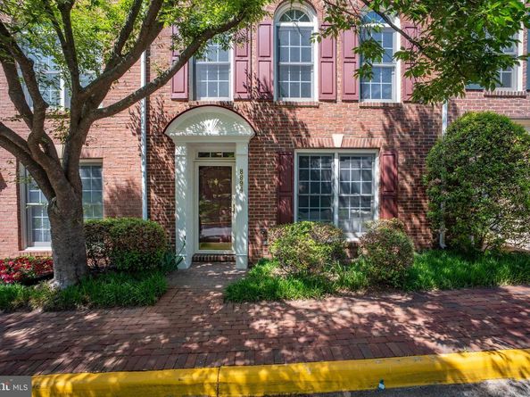 8894 Ashgrove House Lane, Vienna VA 22182