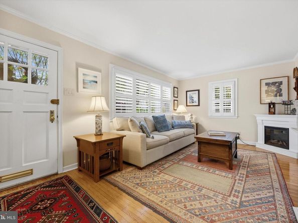 7818 Elm Avenue, Wyndmoor PA 19038