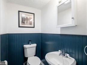 191 Crabtree Drive, Levittown PA 19055