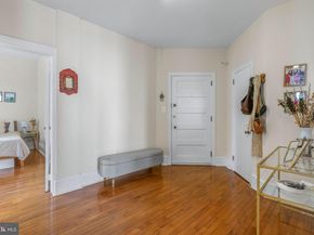 250 S 13TH Street 11E, Philadelphia PA 19107