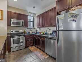 250 S 13TH Street 11E, Philadelphia PA 19107