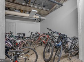 250 S 13TH Street 11E, Philadelphia PA 19107