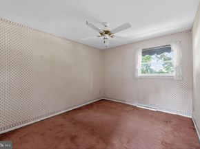 3902 Shelley Road, Huntingdon Valley PA 19006