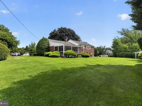 3902 Shelley Road, Huntingdon Valley PA 19006