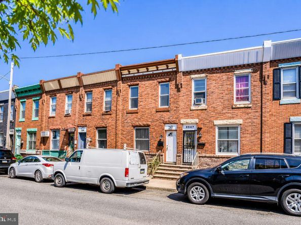 2545 S Marshall Street, Philadelphia PA 19148
