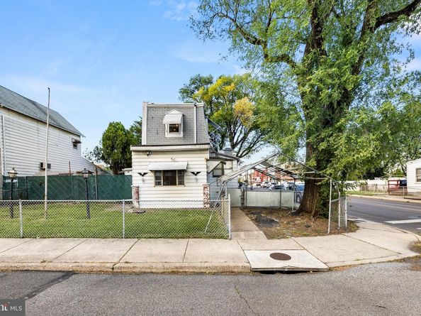 2617 S 76TH Street, Philadelphia PA 19153