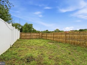 909 Pine Street, Darby PA 19023
