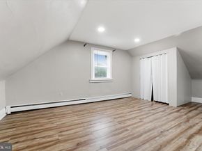 909 Pine Street, Darby PA 19023