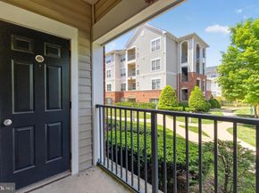 4854 Eisenhower Avenue 155, Alexandria VA 22304
