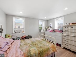 1946 S Iseminger Street, Philadelphia PA 19148