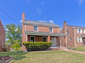 6424 2nd Place NW, Washington DC 20012