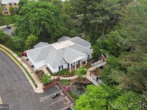 7720 Tremayne Place 111, Mclean VA 22102