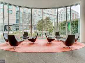 1177 22nd Street NW 2K, Washington DC 20037