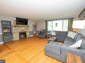 1259 Glenbrook Road, Huntingdon Valley PA 19006