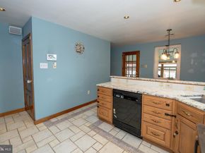 1259 Glenbrook Road, Huntingdon Valley PA 19006